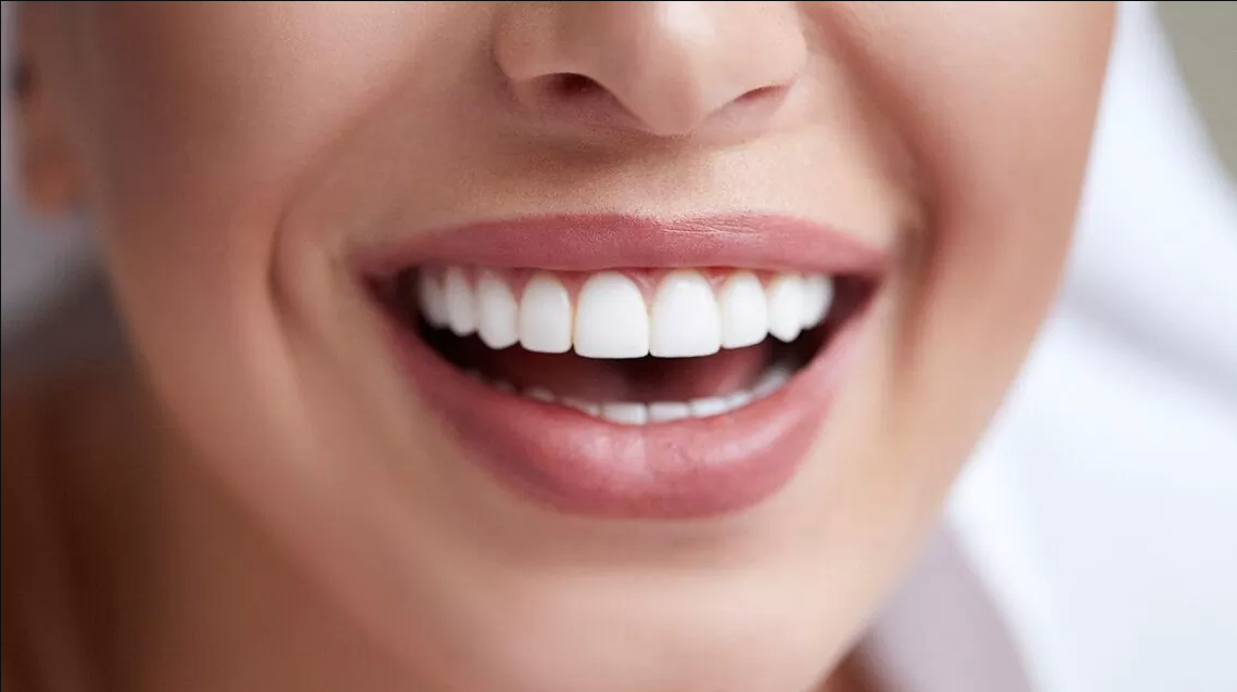 Tẩy trắng răng có tốt không? Các phương pháp tẩy trắng răng